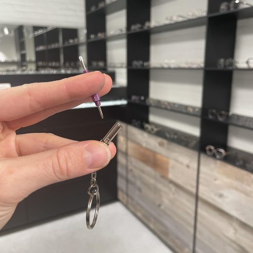 schroevendraaier sleutelhanger optiek dujavu